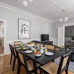 Lavish 4Br Apartment In The Heart Of Cph By The Canals