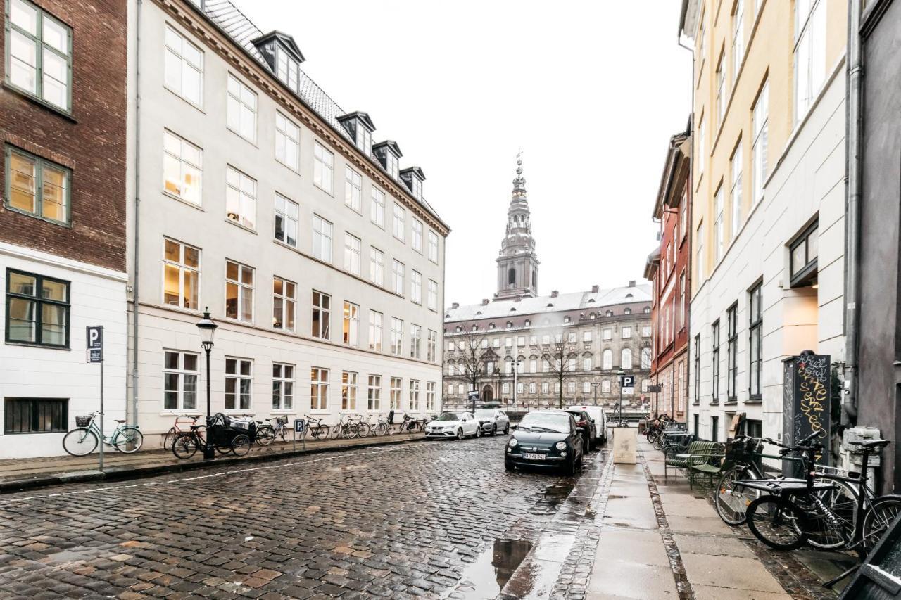 Lavish 4br In The Heart Of Cph By The Canals Apartment