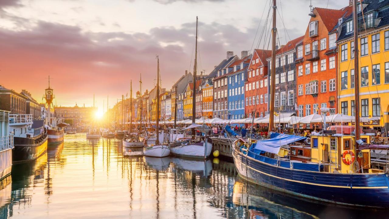 Lavish 4br In The Heart Of Cph By The Canals *
