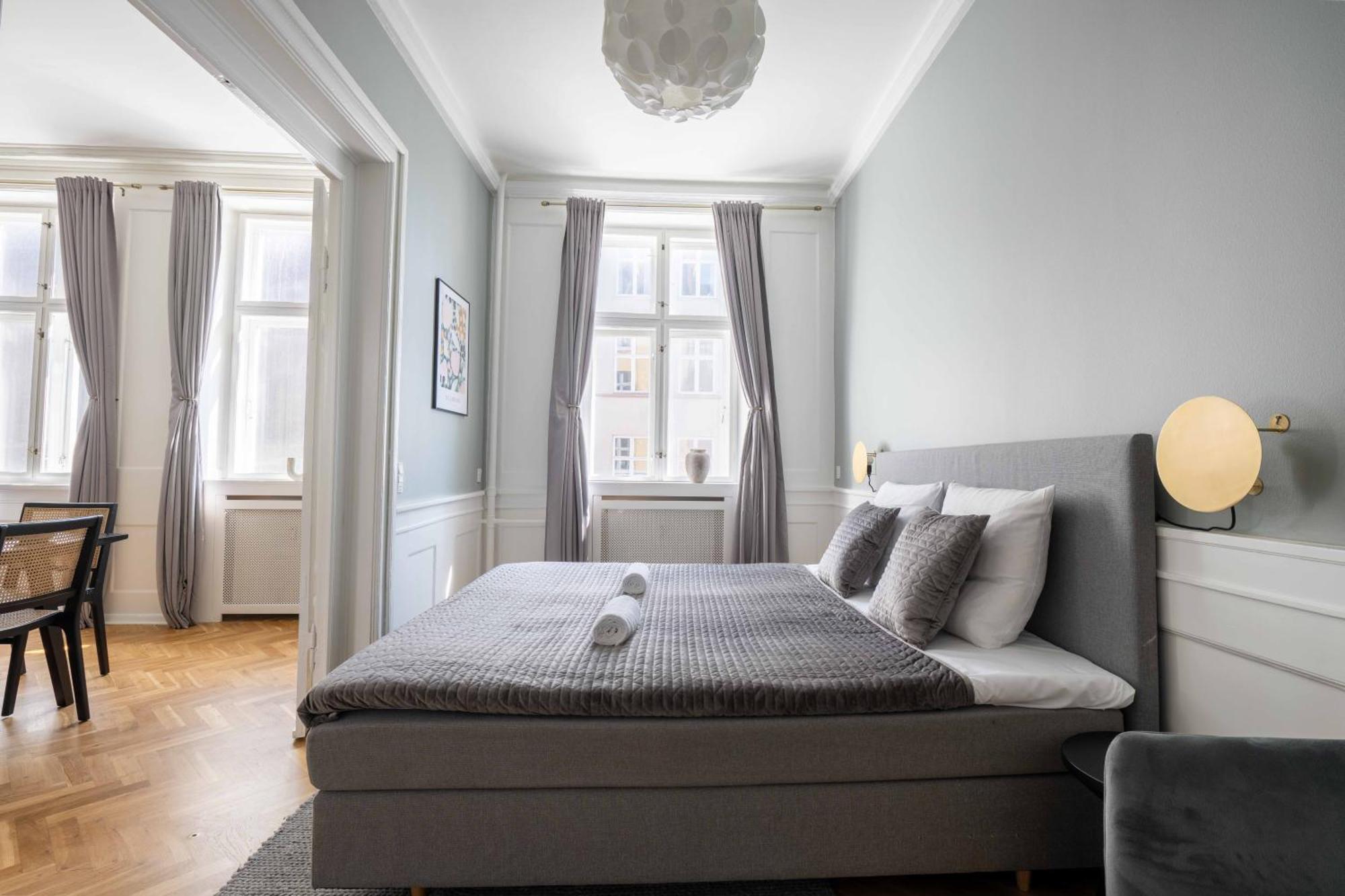 Lavish 4br In The Heart Of Cph By The Canals * Copenhagen