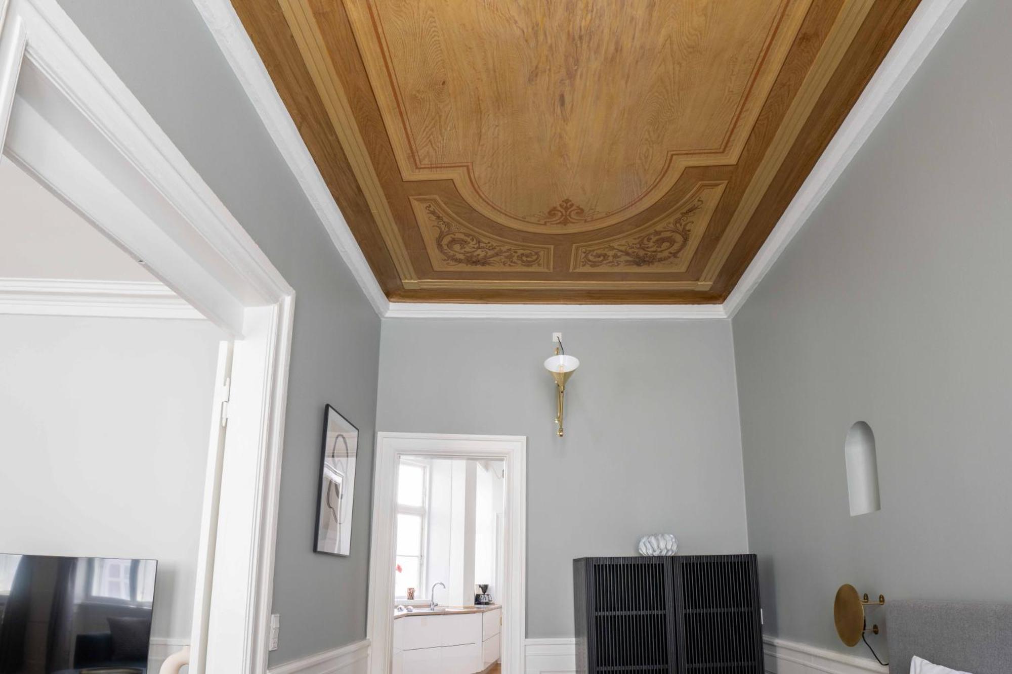 Lavish 4br In The Heart Of Cph By The Canals Apartment